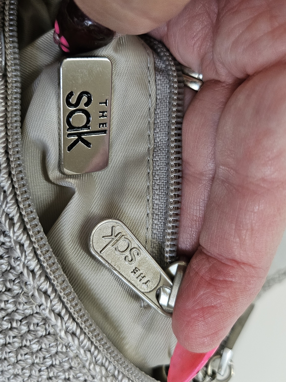The Sak Light Gray Crochet Crossbody Bag - Picture 4 of 8